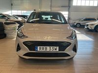 Ny Hyundai i10 Essential 63 HK (46 kW) 2025 Lumen gray pearl grå Halvkombi