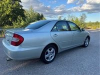 Begagnad Toyota Camry 187 HK (137 kW) 2003 Silver Sedan
