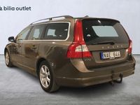 begagnad Volvo V70 D2 Momentum Dragkrok|PDC Bak|Bluetooth|P-värmare