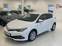 begagnad Toyota Auris Hybrid e-CVT 1,8 Euro 6 Drag B-Kamera