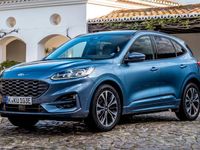 begagnad Ford Kuga 2,5 Plug-in hybrid St-Line X * full utrustad*