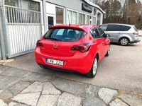 begagnad Opel Astra 1.4 TURBO 5D VÄRMARE 2011, Halvkombi