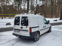 Begagnad Opel Combo 75 HK (55 kW) 2007 Minibuss
