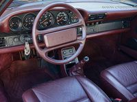 Begagnad Porsche 911 Turbo 301 HK (221 kW) 1988 Röd Sportkupé