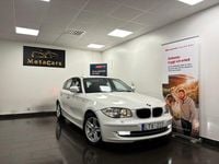 Begagnad BMW 118 Comfort Edition 143 HK (105 kW) 2011 Vit Halvkombi