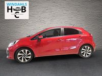 Begagnad Kia Rio 86 HK (63 kW) 2015 Röd Sedan
