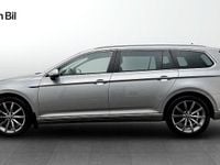 Begagnad VW Passat Executive 156 HK (114 kW) 2023 Pyrit silver metallic Kombi