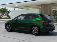 begagnad BMW 220 Active Tourer 225 e xDrive M Sport Innovation DA Keyess Adaptiv-Led 2024, Minibuss