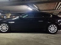 begagnad Jaguar XE Låga mil Unik