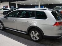 begagnad VW Golf Alltrack 1.8 TSI 4Motion P-värm Drag V-hjul