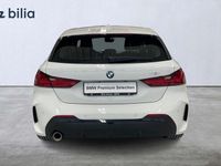 begagnad BMW 118 i Aut Sportline | Farthållare | PDC fram & bak | 17"