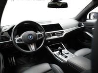 Begagnad BMW 330e M Sport 293 HK (215 kW) 2021 Vit Kombi