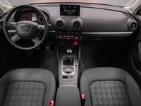 begagnad Audi A3 1.6 TDI 110hk Ultra Attraction Comfort Nyservad