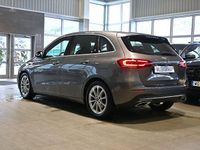 Begagnad Mercedes B180 136 HK (100 kW) 2019 Grå Minibuss