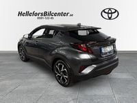 Begagnad Toyota C-HR Play 124 HK (91 kW) 2021 Mörkgrå SUV