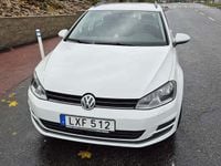 Begagnad VW Golf VII 110 HK (80 kW) 2016 Vit Kombi