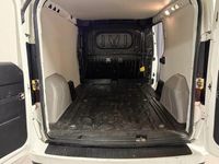 Begagnad Opel Combo 105 HK (77 kW) 2015 Van