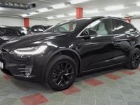 Begagnad Tesla Model X 386 kW (525 HK) 2017 Svart SUV