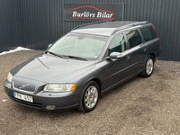 Begagnad Volvo V70 Momentum 163 HK (119 kW) 2007 Grå Kombi