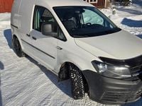 Begagnad VW Caddy 190 HK (139 kW) 2017 Minibuss