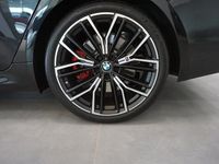 begagnad BMW 535 540 d xDrive Ultimate Edition 20-Tum Kupevärmare Panoramaglastak 2023, Sedan