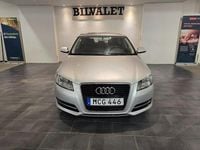 Begagnad Audi A3 Attraction 105 HK (77 kW) 2012 Silver Halvkombi