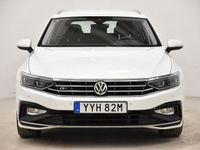 begagnad VW Passat 2.0 TDI R-Line Aut Navi Drag D-värm 2020, Kombi