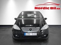 Begagnad Mercedes A150 Classic 95 HK (69 kW) 2008 Svart Halvkombi
