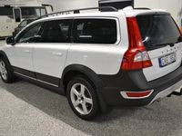 begagnad Volvo XC70 II D5 AWD 205hk Business POLIS