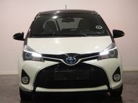 begagnad Toyota Yaris Hybrid e-CVT Euro 6 Bra skick