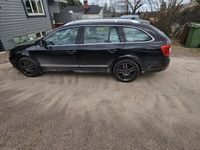 begagnad Skoda Superb Kombi 2.0 TDI Euro 5