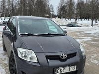 Begagnad Toyota Auris 124 HK (91 kW) 2008 Halvkombi
