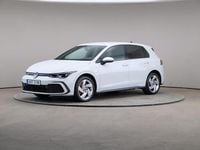 Begagnad VW Golf VIII GTE 204 HK (150 kW) 2020 Pure white (solid) Halvkombi