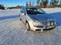 Begagnad VW Golf V 102 HK (75 kW) 2007