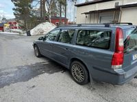 begagnad Volvo V70 2.4 T Business Gds