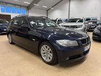 Begagnad BMW 320 Advantage 166 HK (122 kW) 2007 Blå Kombi