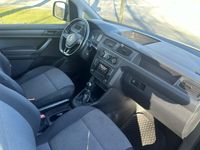 begagnad VW Caddy Skåpbil 2.0 TDI BlueMotion 4Motion Euro 6