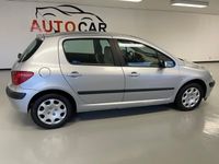 begagnad Peugeot 307 5-dörrar 1.6 XT Euro 3