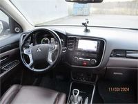 begagnad Mitsubishi Outlander P-HEV 2.0 Hybrid 4WD CVT Euro 6