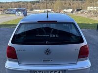 begagnad VW Polo 5-dörrar 1.4 Euro 4 LÅG MIL Nybesiktad