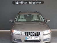 begagnad Volvo V70 2.4D Geartronic Momentum Euro 4 Nykamrem/NyBes/Nyservad