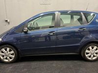Begagnad Mercedes A170 Classic 116 HK (85 kW) 2008 Blå Halvkombi