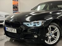 begagnad BMW 330 i xDrive Sedan Steptronic M Sport |Ny-Besiktigad|LCI