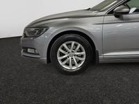 Begagnad VW Passat 150 HK (110 kW) 2017 Silver Kombi