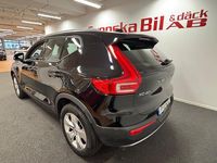 Begagnad Volvo XC40 Momentum 129 HK (94 kW) 2021 Svart SUV