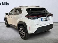 Begagnad Toyota Yaris Cross Active 92 HK (67 kW) 2024 Vit SUV