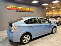 Begagnad Toyota Prius Plug-in Hybrid 136 HK (100 kW) 2012 Blå Halvkombi