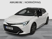 Begagnad Toyota Corolla Hybrid Sport 140 HK (102 kW) 2023 Vit Halvkombi