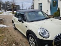 Begagnad Mini ONE 102 HK (75 kW) 2017 Halvkombi