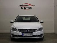 Begagnad Volvo V60 Momentum 163 HK (119 kW) 2013 Vit Kombi